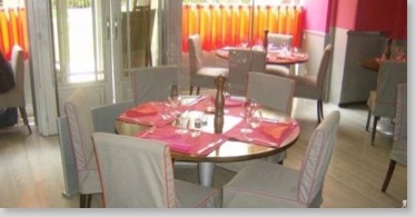 Table Lauriston